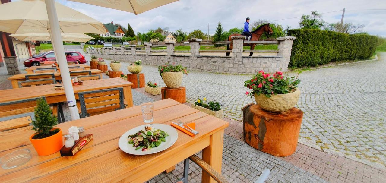Hotel Farma Vysoká Chrastava Exterior foto